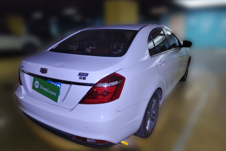 Used Geely Auto Emgrand 2017 Sedan Million Edition 1.5L Manual Upward Connect Version