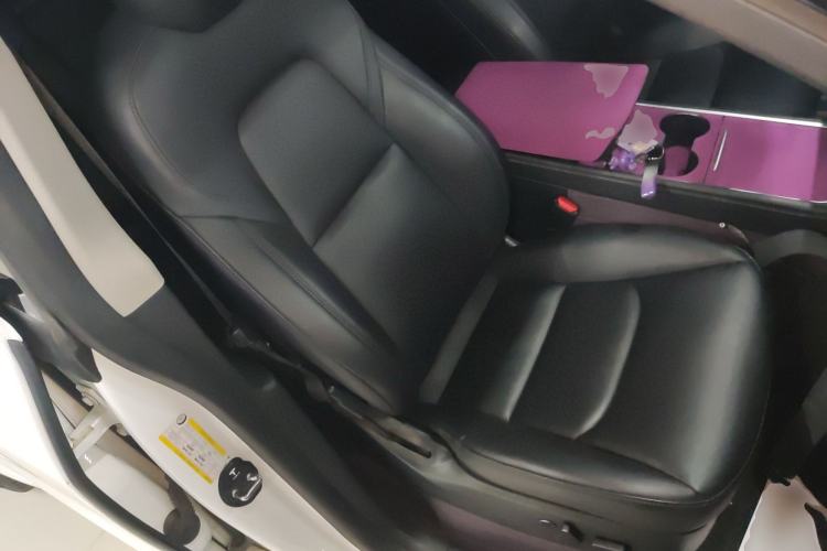 Used Tesla Model Y 2021 Long-Range All-Wheel-Drive Version