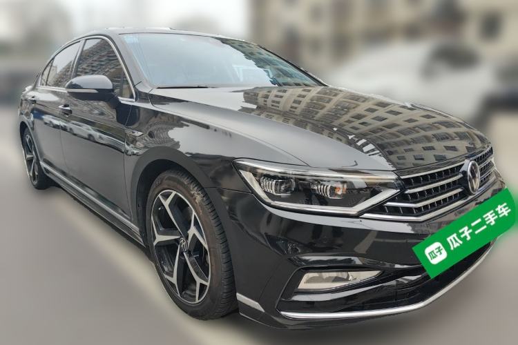 Used Volkswagen Magotan 2023 2 Million Units Limited Edition 330TSI DSG Leading Version