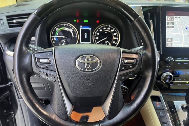 Used Toyota Vellfire 2020 Dual-Engine 2.5L HV Prestige Edition Interior 3