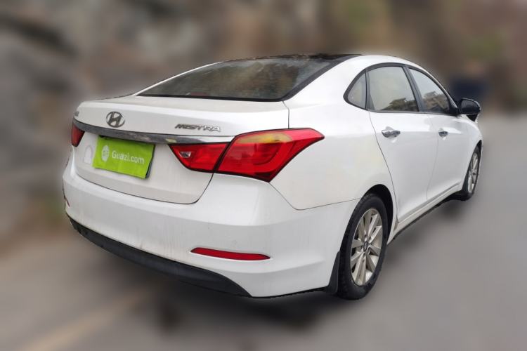 Used Hyundai Mistra 2014 1.8L Automatic Smart GLS
