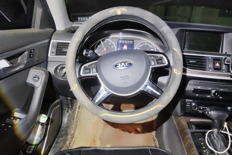 Used JAC Group Refine A60 2017 1.5 TGDI Automatic Luxury Model Steering Wheel
