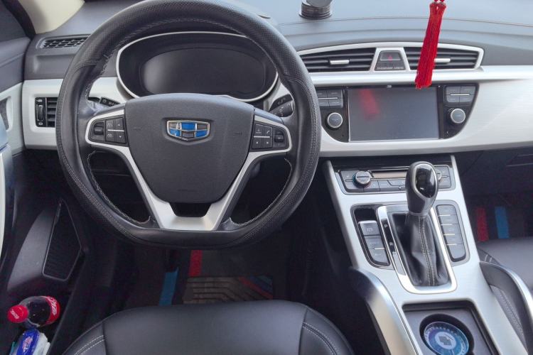 Used Geely Auto Emgrand X7 Sport 2018 1.8TD Automatic Two-Wheel Drive Smart Connect 4G Internet Edition