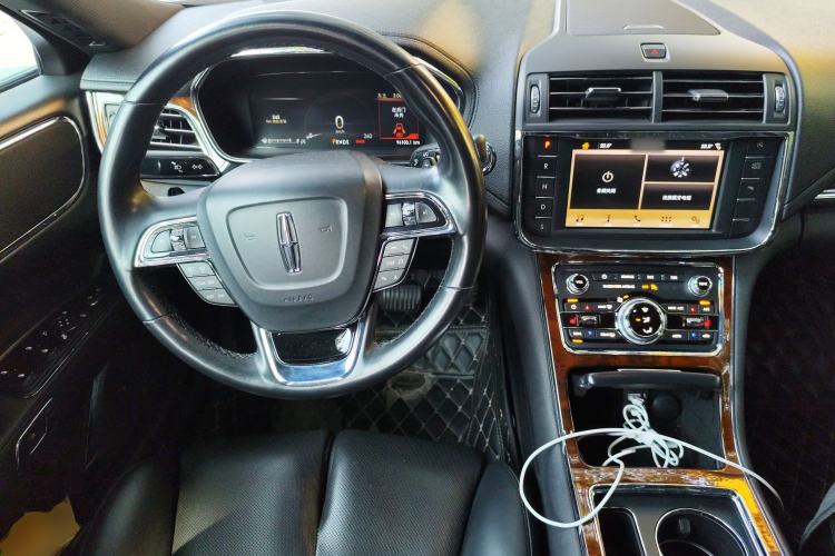 Used Lincoln Continental 2019 2.0T Two-Wheel Drive Luxury Edition China VI Standard