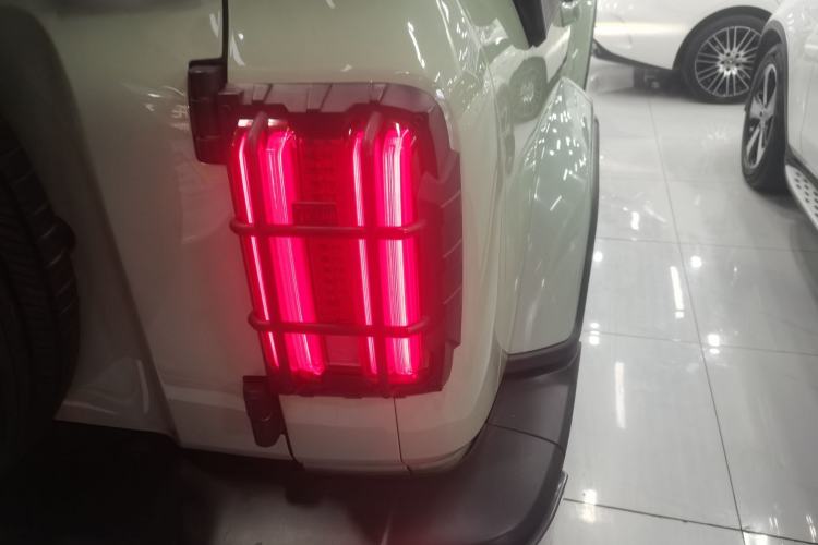 Used Tank 300 2023 City Edition 2.0T—Stylish as Ever Right Rear Taillight