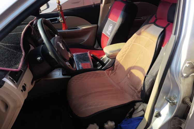 Used Buick Excelle 2013 1.5L Manual Classic Model