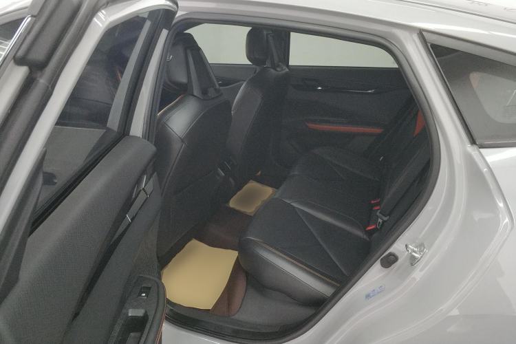 Used Changan UNI-V 2022 1.5T Prestige Version
