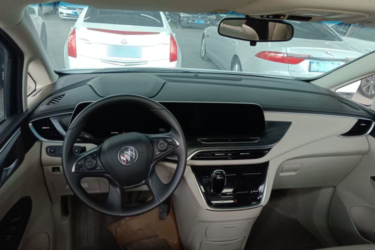 Used Buick GL8 2022 ES Landtrek 653T Comfort Edition
