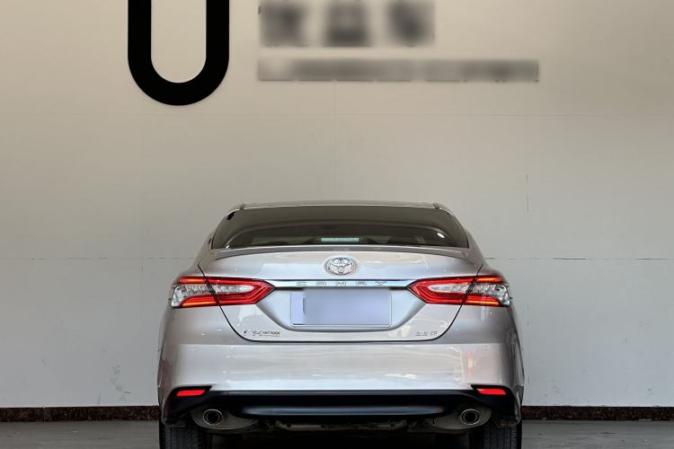 Used Toyota Camry 2019 Revised Version 2.0G Luxury Edition