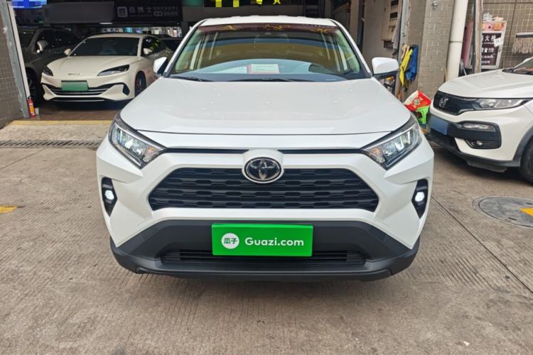 Used Toyota RAV4 2024 2.0L CVT Two-Wheel Drive Urban Edition