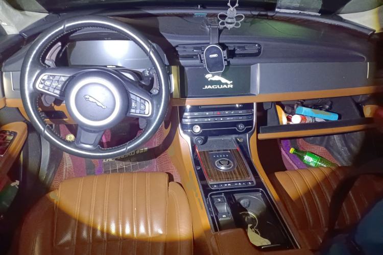 Used Jaguar XFL 2017 XFL 2.0T 240PS Luxury Edition
