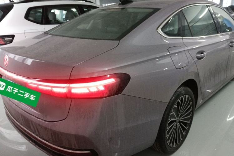 Used Volkswagen Passat 2025 Pro 380TSI Dragon Supreme Edition