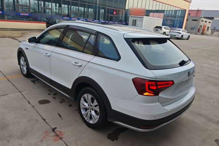 Used Volkswagen C-TREK 2017 1.6L Manual Comfort Model
