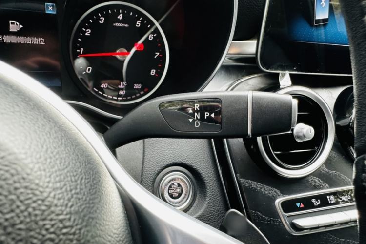 Used Mercedes-Benz C-Class 2019 C 180 L Fashion Edition Sport Version Gear Lever