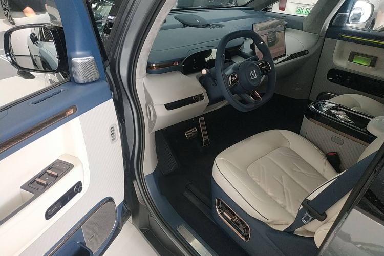 Used Zeekr MIX 2025 Long-Range Intelligent Driving Edition