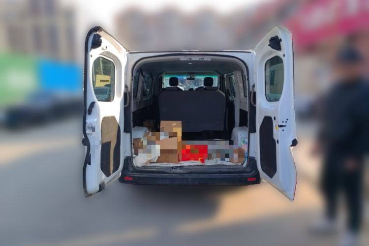 Used Farizon Super VAN 2024 Zhifu Edition Mid-axle Low-Roof 83 kWh
