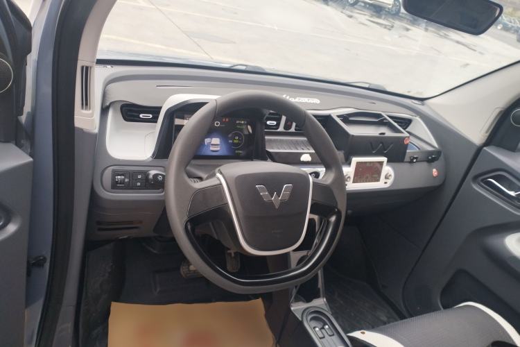 Used Wuling Hongguang MINIEV 2022 Macaron Premium Model – Lithium Iron Phosphate