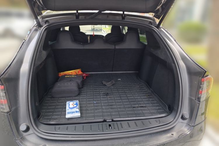 Used Tesla Model X 2019 Long-Range Version
