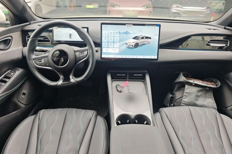 Used BYD Seal 06 New Energy 2025 DM-i Intelligent Drive 120KM Flagship Model Center Console
