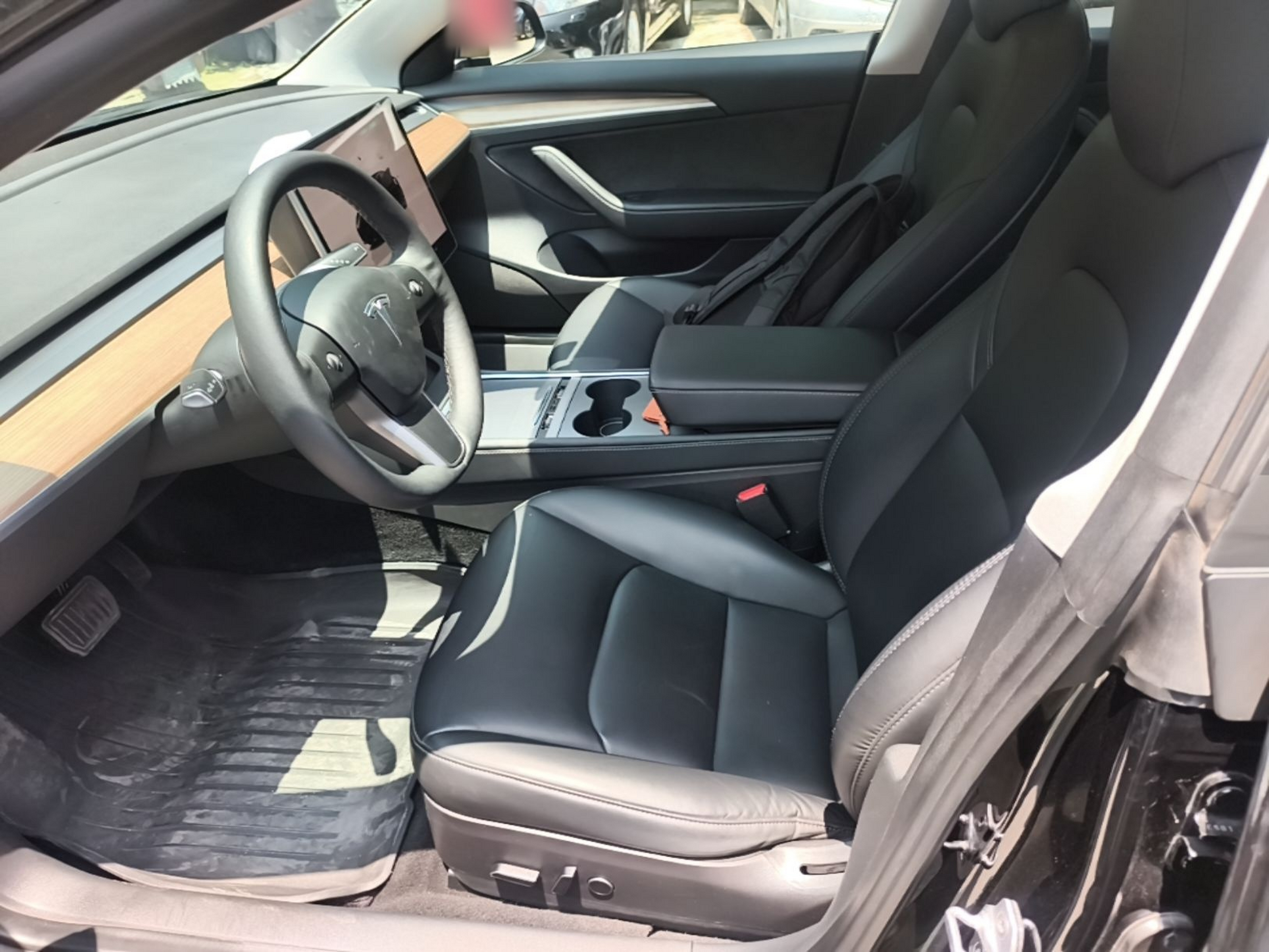 Interior delantero