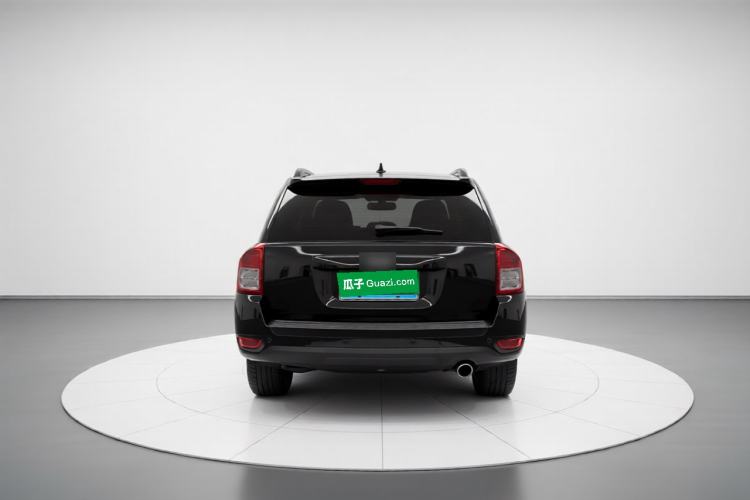 Used Jeep Compass 2012 2.0L two-wheel drive sport version Rear