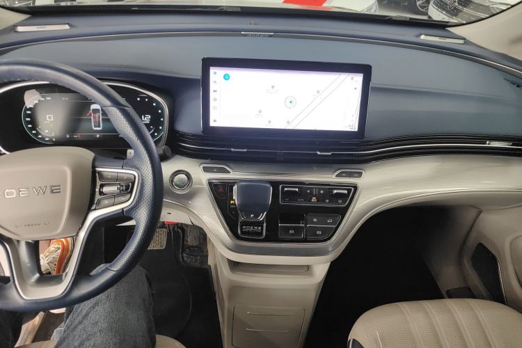 Used Roewe iMAX8 2022 400TGI Prestige Edition
