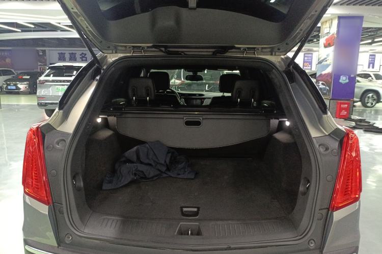 Used Cadillac XT5 2018 28E Four-Wheel Drive Tech Version
