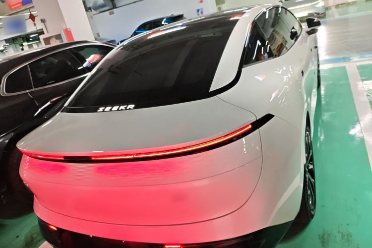 Used Zeekr 007 2025 Rear-Drive Intelligent Driving Version 75 kWh Rear