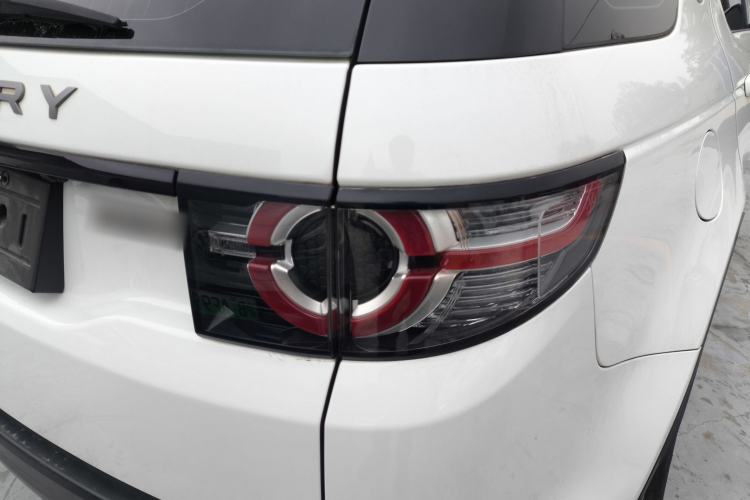 Used Land Rover Discovery Sport 2019 240 PS SE Version China V Standard Right Rear Taillight