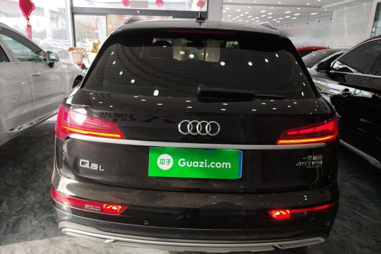 Used Audi Q5L 2022 40T Fashionable and Elegant Model