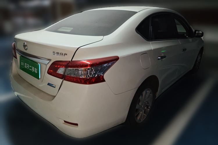 Used Nissan Sylphy 2012 1.6 XL CVT Luxury Edition Rear Right 45 Deg