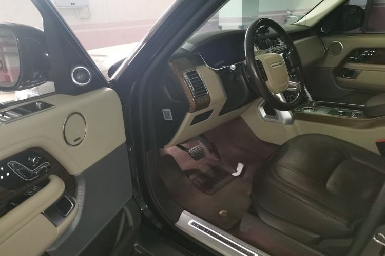 Used Land Rover Range 2018 3.0 SC V6 Vogue Extended-Length Model