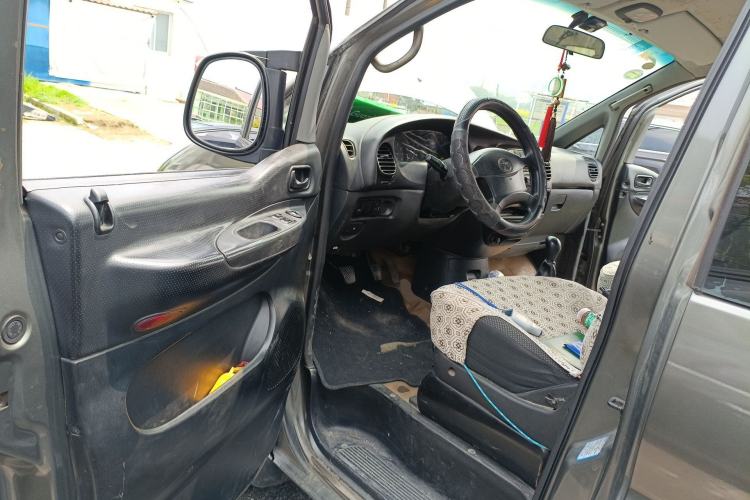 Used JAC Group Refine 2011 2.0L Shuttle Gasoline Comfort Edition HFC4GA3