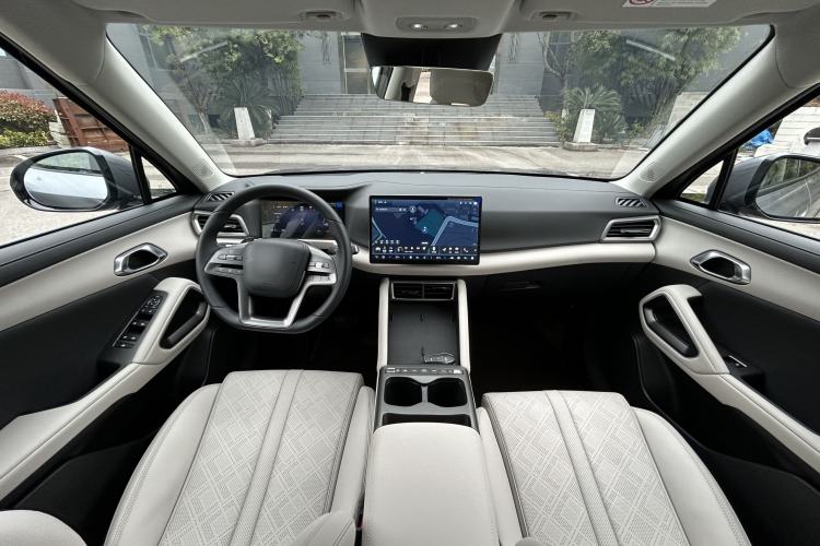 Used BYD Yuan UP 2025 Intelligent Driving Version 401 KM Dynamic Edition