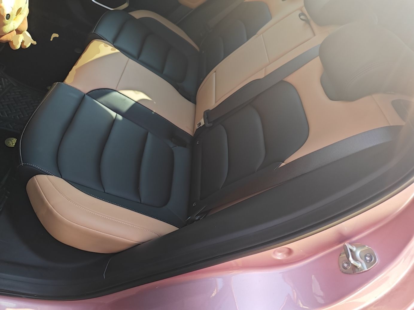Geely Auto icon 2023 1.5TD Chocolate Luxe Edition — снимка 20