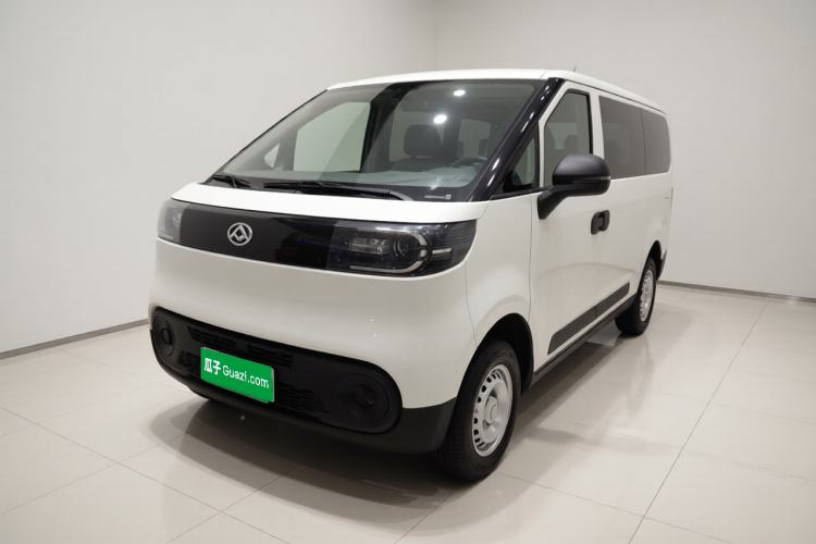 Used SAIC MAXUS Dana V1 2025 Low-Roof Multi-Function Version 42 kWh