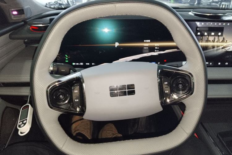 Used Geely Galaxy E8 2025 700 km Long-Range Intelligent Driving Version