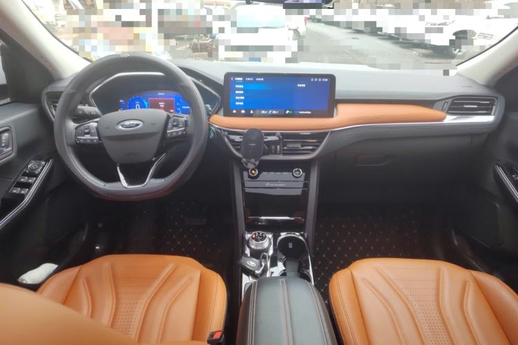 Used Ford Escape 2020 EcoBoost 245 Four-Wheel Drive Luxury Edition
