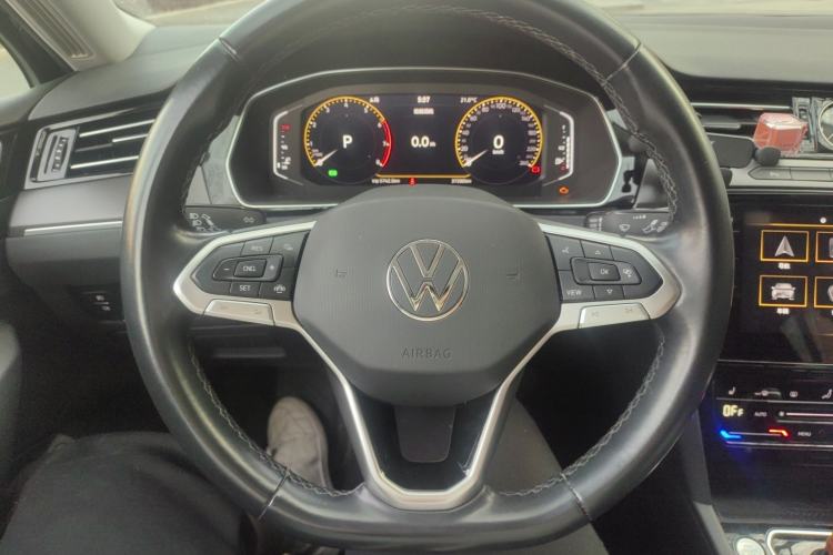 Used Volkswagen Magotan 2020 330TSI DSG Leading Model Steering Wheel