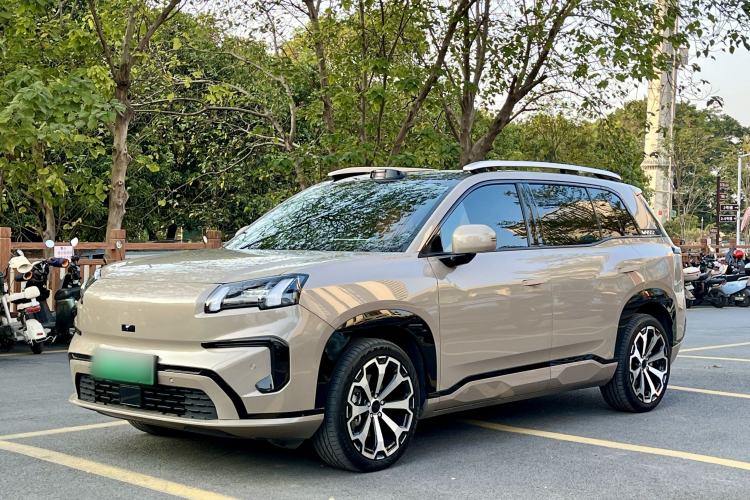 Used AION V 2024 Aion Tyrannosaurus 650 LiDAR Edition