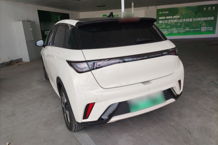 Used BYD Dolphin 2023 420 km Fashion Edition Exterior 2