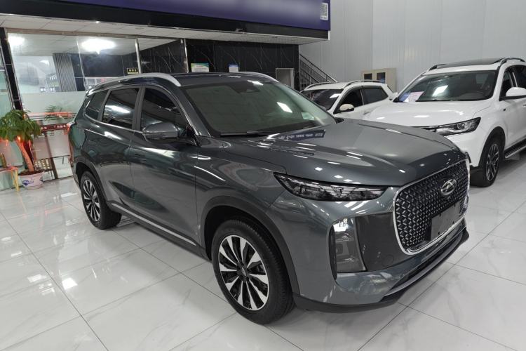 Used Chery Tiggo 8 PLUS 2025 290TGDI DCT Luxury 5-Seater