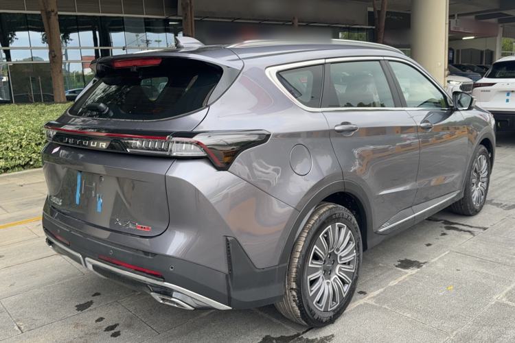 Used JETOUR X70 PLUS 2025 1.5T Elite Edition 5 Seats