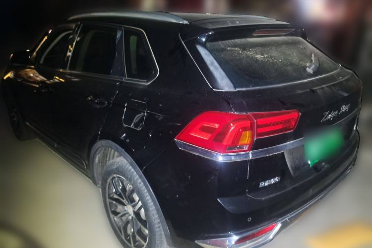 Used Zotye Domy X7 2017 1.8T Manual Luxury Model
