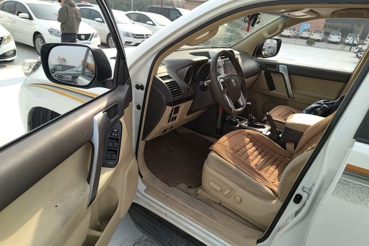 Used Toyota Prado 2013 2.7L Automatic Parallel Import