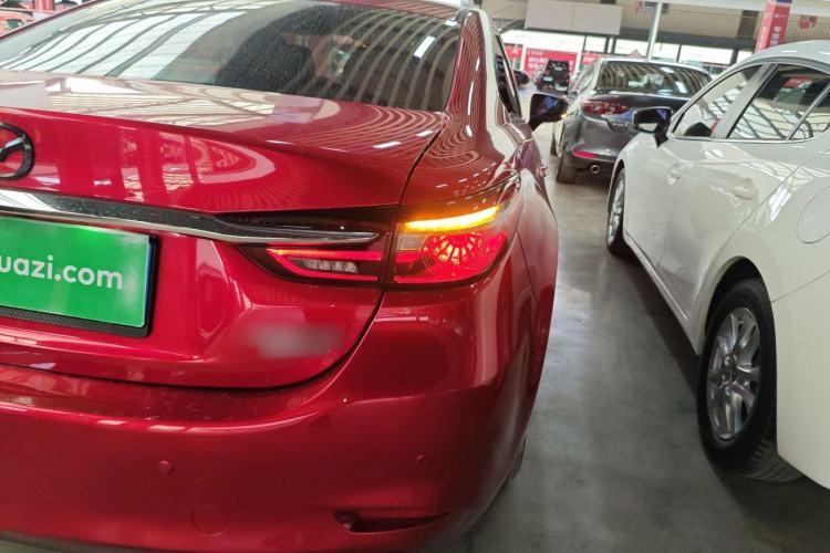 Used Mazda Atenza 2021 2.0L Blue Sky Luxury Edition Exterior 3