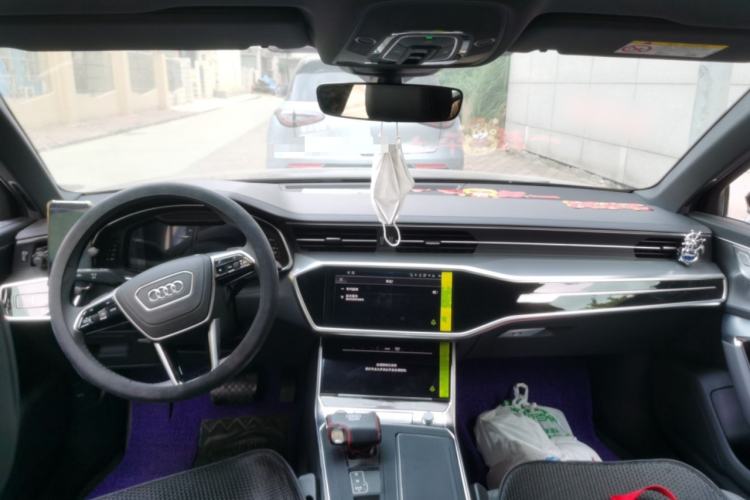 Used Audi A6L 2025 45 TFSI Prestige Dynamic Edition Center Console