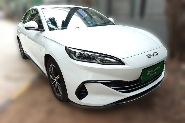 Used BYD Seal 06 New Energy 2024 DM-i 120KM Prestige Model Front Right 45 Deg