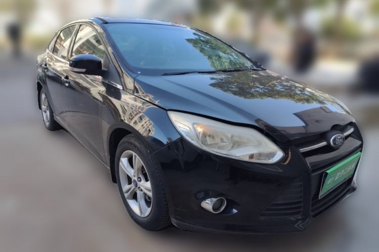 Used Ford Focus 2012 Sedan 1.6L Automatic Fashion Edition
