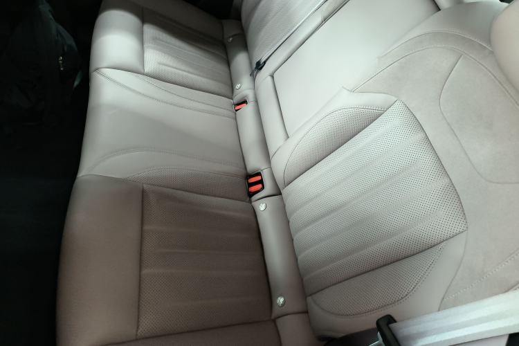 Used ONVO L60 2024 60 kWh Rear-Drive Version Left Rear Seat